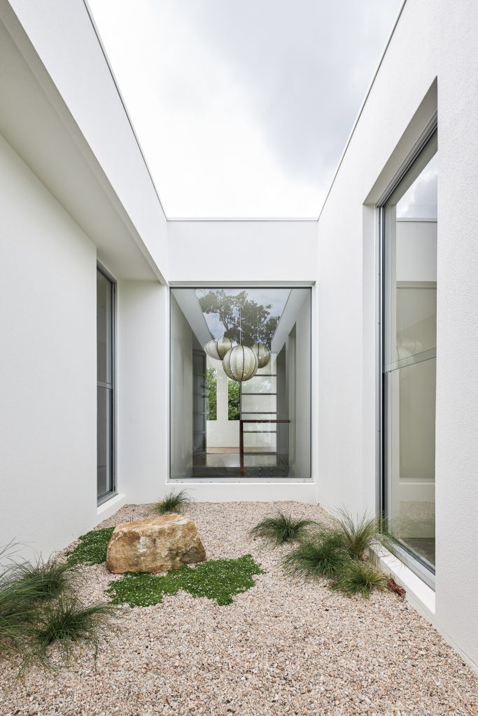 Currawong House japanese garden courtyard